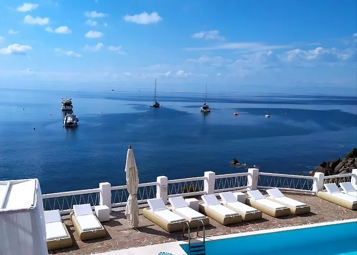 La Piazza Luxury Hotel & Spa