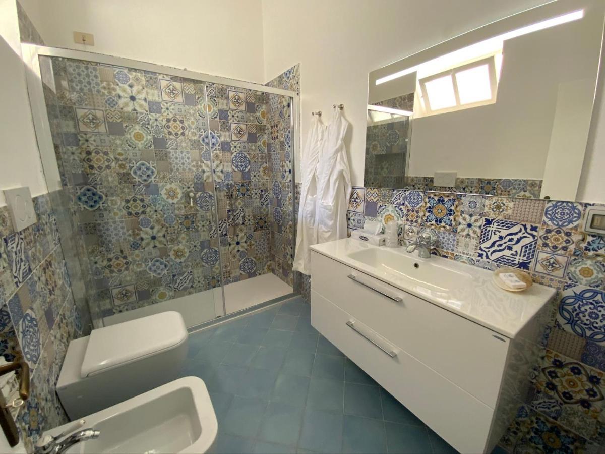 La Piazza Luxury &