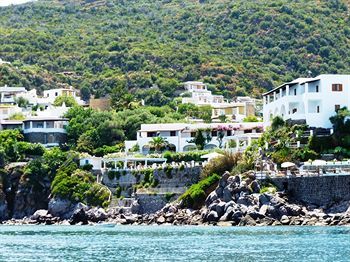 La Piazza Luxury & 4*