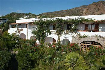 La Piazza Luxury & Hotel Panarea