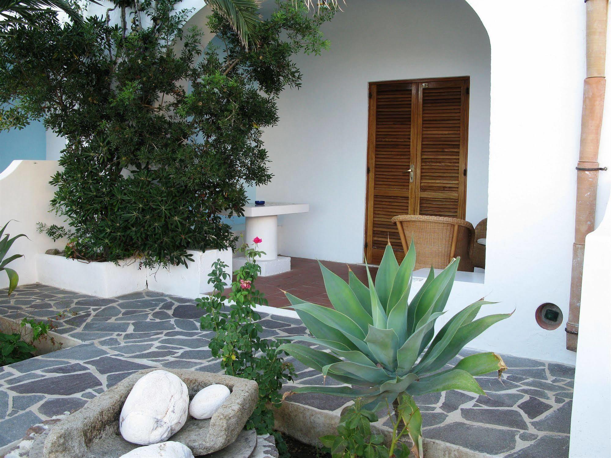 La Piazza Luxury & Panarea