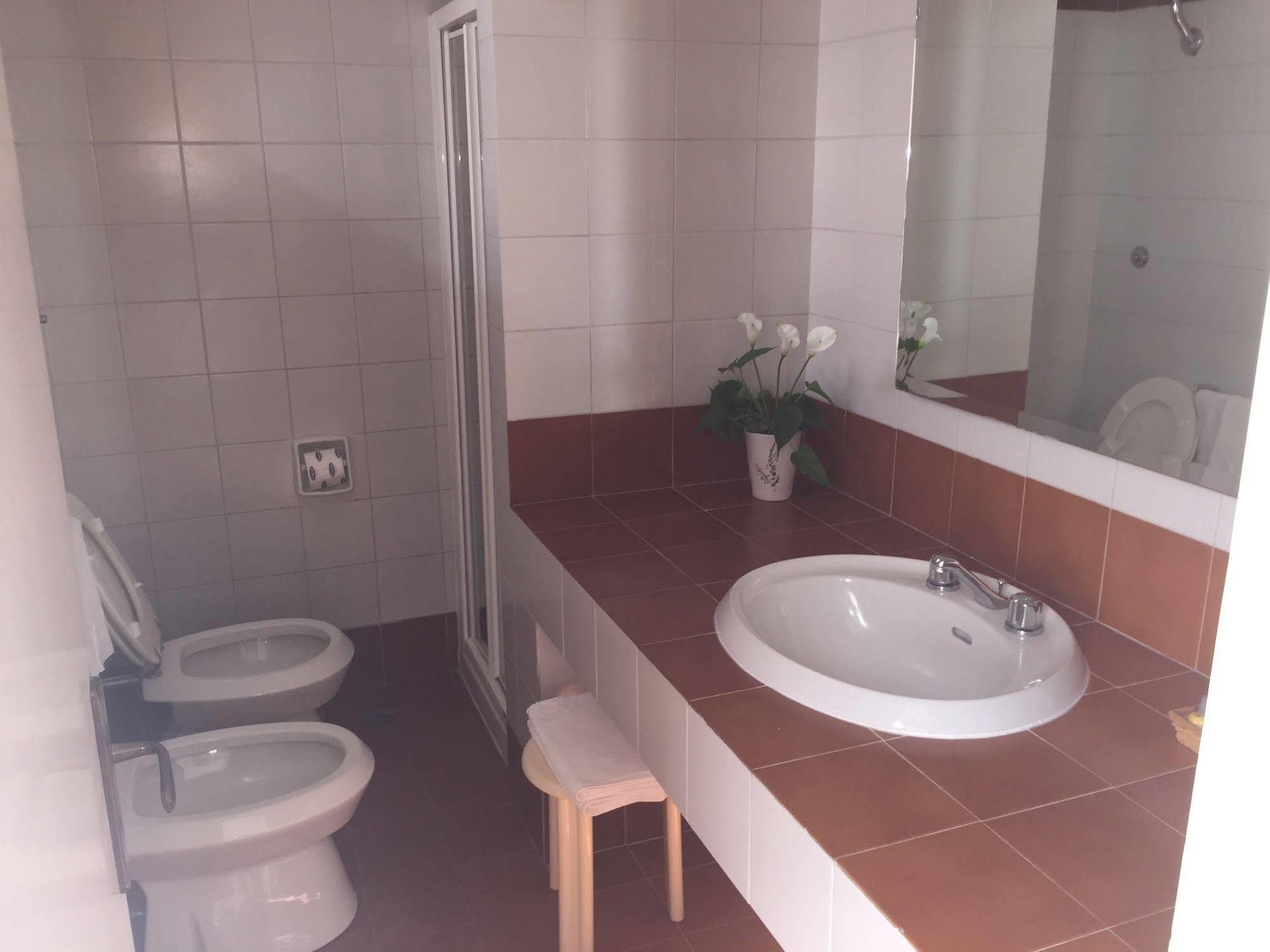 Hotel La Piazza Luxury &